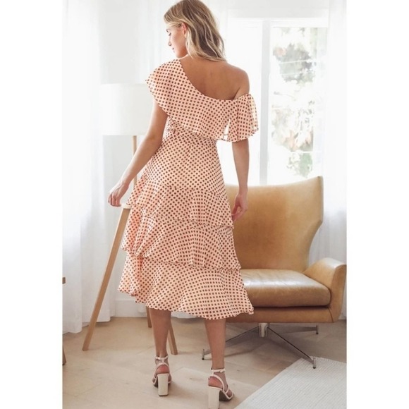 NWT Lulus Doting Dots Cream Polka Dot Tiered One Shoulder Ruffle Midi Dress XS - Picture 6 of 15